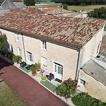 Jardin D'arcy - D'hotes Avec Piscine Et 3*