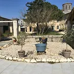 Jardin D'arcy - D'hotes Avec Piscine Et