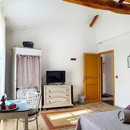 Jardin D'arcy - D'hotes Avec Piscine Et Bed & Breakfast