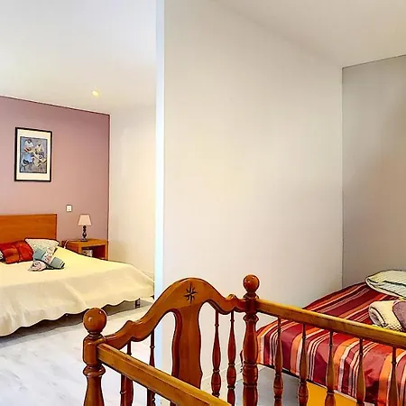 Jardin D'arcy - D'hôtes Avec Piscine Et Couette-café 3*