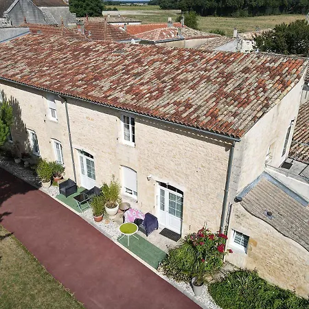 Jardin D'arcy - D'hôtes Avec Piscine Et 3*
