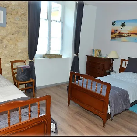 Bed & Breakfast Jardin D'arcy - D'hotes Avec Piscine Et