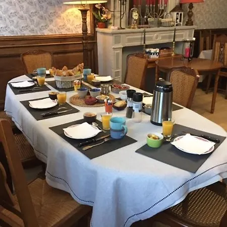 Jardin D'arcy - D'hotes Avec Piscine Et Bois