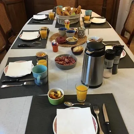 Bed & Breakfast Jardin D'arcy - D'hotes Avec Piscine Et