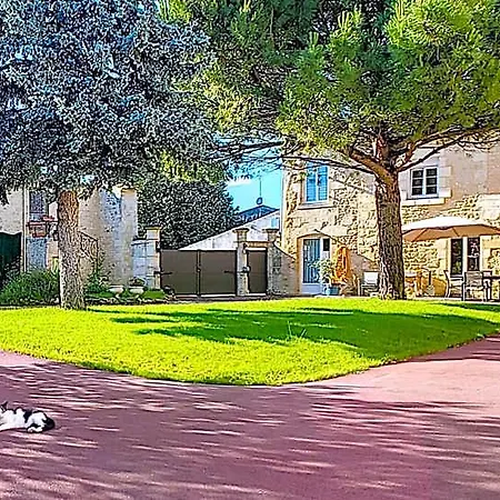Jardin D'arcy - D'hotes Avec Piscine Et Nocleg ze śniadaniem 3*