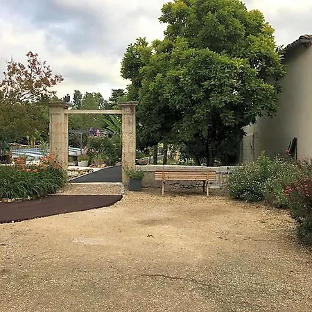 Jardin D'arcy - D'hotes Avec Piscine Et