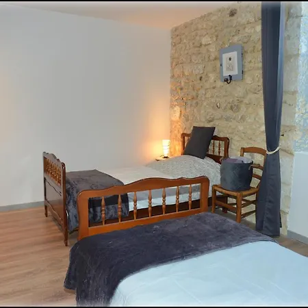 Jardin D'arcy - D'hotes Avec Piscine Et Bed and breakfast Bois