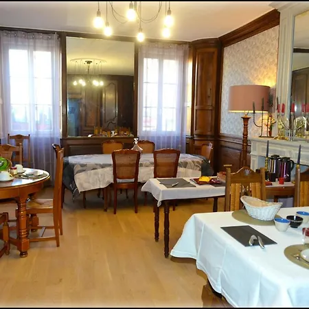 Bed & Breakfast Jardin D'arcy - D'hotes Avec Piscine Et Bois