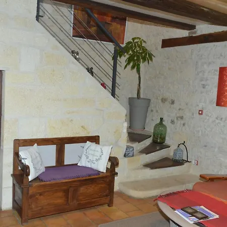 Jardin D'arcy - D'hotes Avec Piscine Et 住宿加早餐酒店 3*