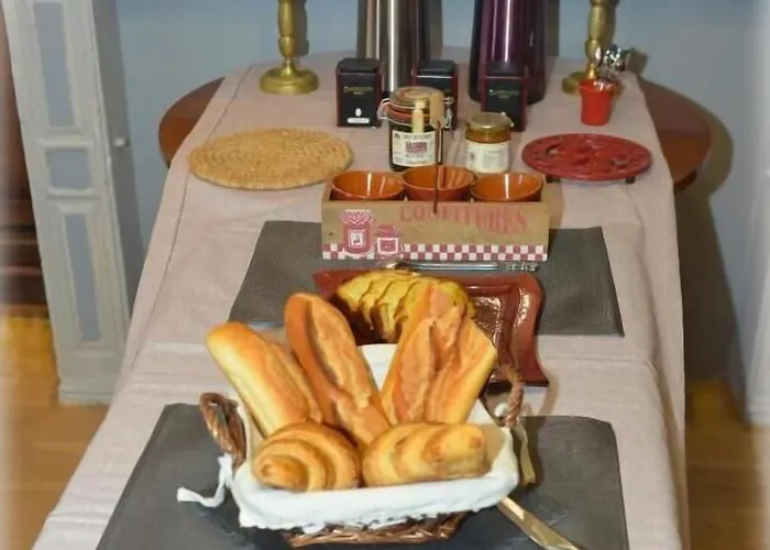 Jardin D'arcy - D'hotes Avec Piscine Et 3*