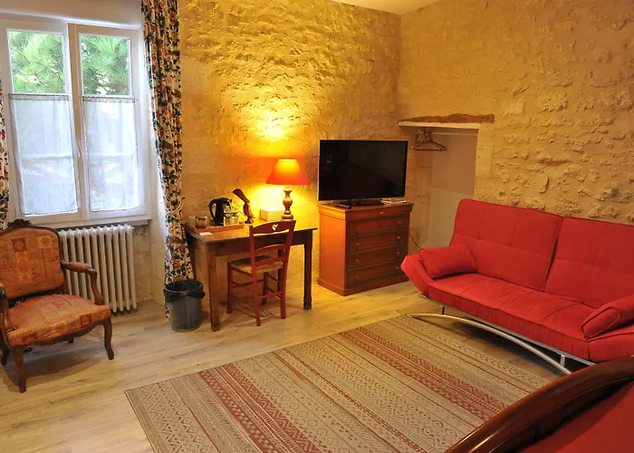 Jardin D'arcy - D'hotes Avec Piscine Et Bed & Breakfast 3*