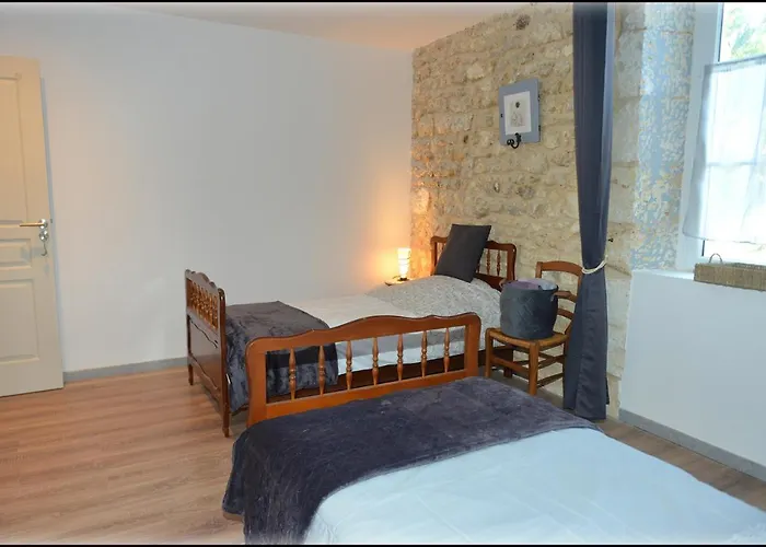 Jardin D'arcy - D'hotes Avec Piscine Et Bed & Breakfast Bois