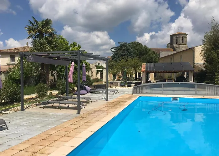 Jardin D'arcy - D'hotes Avec Piscine Et Bed & Breakfast Bois