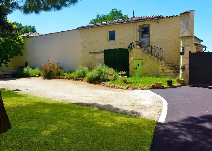 Jardin D'arcy - D'hotes Avec Piscine Et 3*